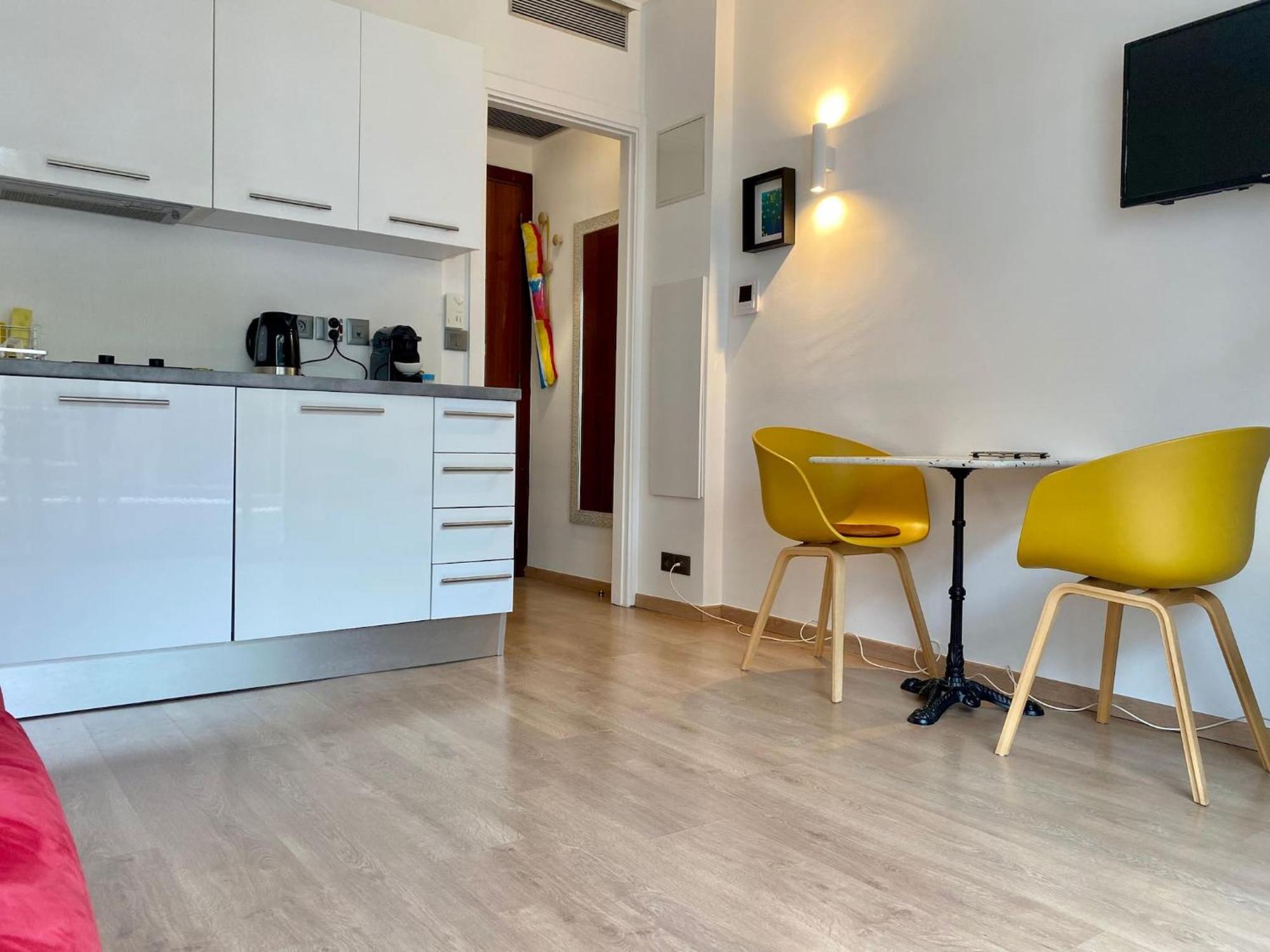 Appartamento «residence De La Plage» Calme, Neuf, Proche Centre Mentone